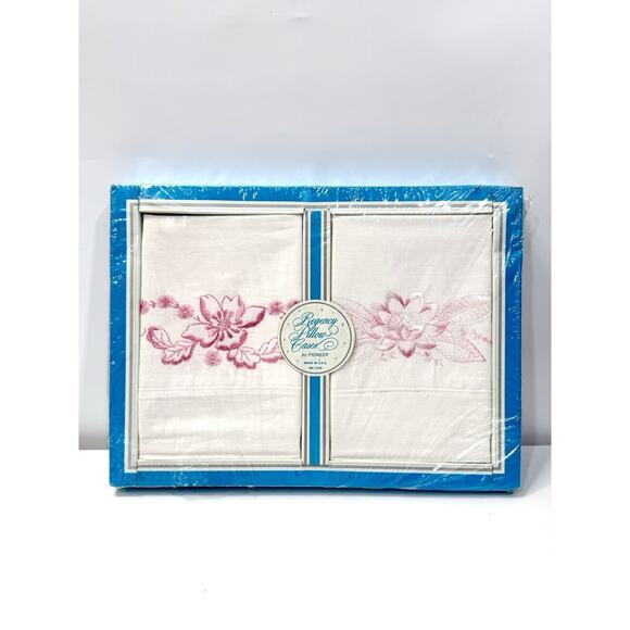 Vintage NOS Pioneer Regency Pillow Cases Monogram His & Hers Pink Made In USA - Picture 1 of 7